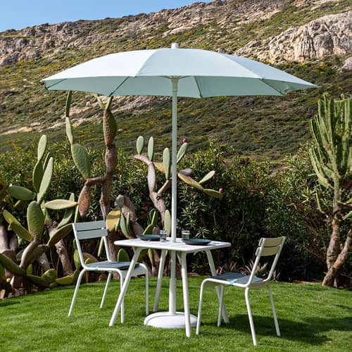 Table carrée Luxembourg métal vert / 80 x 80 cm - 4 pieds - Fermob - Pesto - Aluminium