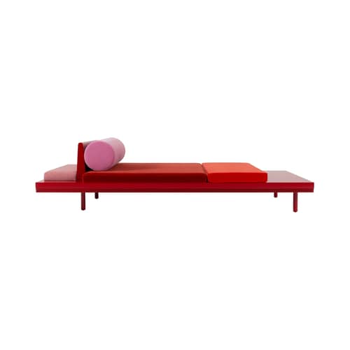 Dormeuse Place des Victoires / Par José Lévy / 200 x 110 cm - Exclusivité - Lelièvre Paris - Rouge - Frêne laqué, Mousse, Tissu