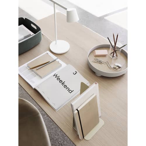 Lampe de table Tip LED métal blanc / Orientable - Muuto - Blanc - Aluminium