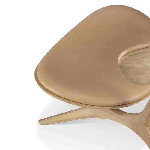 Fauteuil bas Eye / Cuir - Ethnicraft - Chêne naturel / Cuir Sienna - Chêne massif verni, Cuir, Mousse polyuréthane