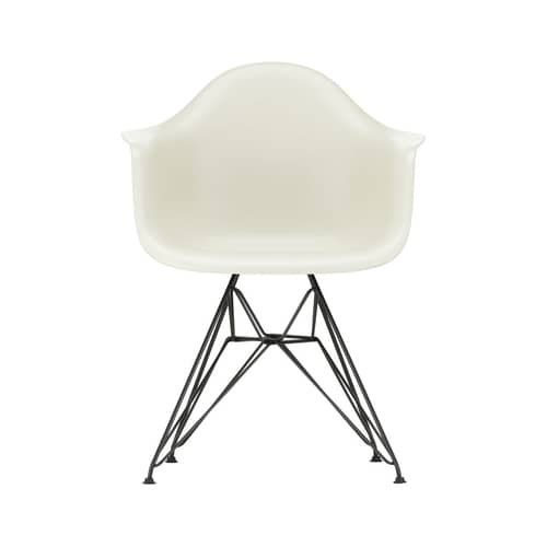 Fauteuil RE DAR - Eames Plastic Armchair / (1950) - Pieds noirs / Recyclé - Vitra - Gris galet / Pieds noirs - Acier laqué, Plastique recyclé post-consommation