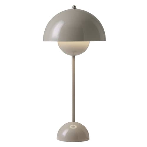 Lampe de table Flowerpot VP3   / H 50 cm - By Verner Panton, 1968 - &tradition - Gris-beige - Aluminium laqué
