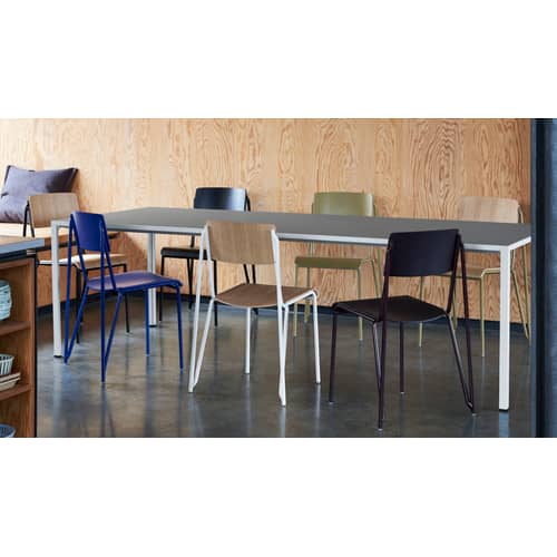 Petit standard Stacking chair wood blue / Steel & wood - Hay - Blue / Blue legs - Powder coated steel, Tinted oak plywood