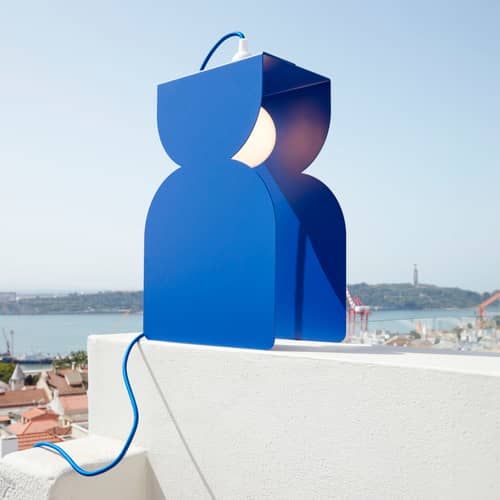 Lampada da tavolo Lanterna metallo blu / H 38 cm - ATELIER DOBRA - Alentejo Blu - Acciaio termolaccato