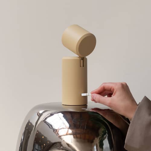Lampe sans fil rechargeable Milan LED / Applique - Orientable - It\'s about Romi - Beige - Aluminium