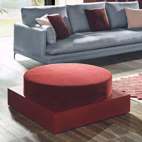 Sitzkissen Zymmo textil rot / 90 x 90 x H 36 cm - Zanotta - Rot - MDF mit Eschefurnier, Polyester-Gewebe, Polyurethan-Schaum