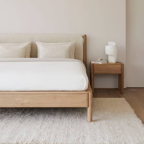 PI Double bed wood beige / Upholstered headboard - For mattress 160 x 200 cm - Ethnicraft - For Mattress 160 x 200 cm - Fabric, Oiled solid oak