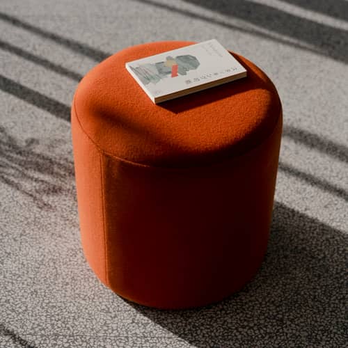 Sitzkissen Folk Grand textil orange / Ø 40 x H 40 cm - NOO.MA - Terracotta (Wolle) -  Ouate, Holz, Schaumstoff, Wolle