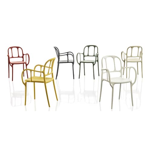 Fauteuil empilable Milà plastique noir / Jaime Hayón, 2016 - Magis - Noir - Polypropylène