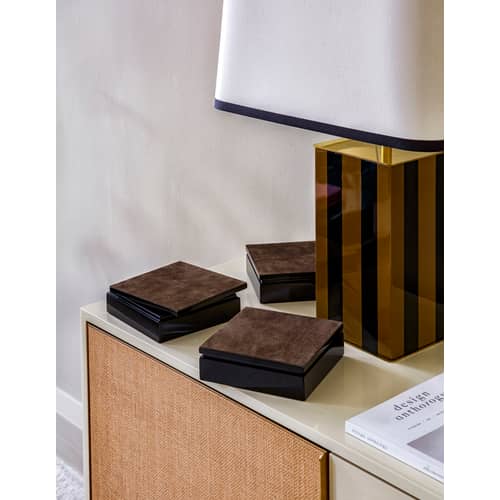 Lampada da tavolo Elysée tessuto legno nero giallo / H 71 cm - Legno laccato & Tessuto - RED Edition - Nero & Senape / Paralume bianco - Legno laccato, Lino, Ottone
