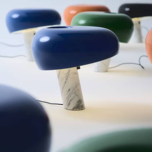 Lampe de table Snoopy métal bleu / Base marbre - Castiglioni, 1967 - Flos - Bleu marine - Marbre de Carrare, Métal peint