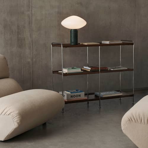 Alima NDS5 Shelf wood brown / L 123 x D 38 cm x H 95 cm - &tradition - Walnut - Chromed steel, Walnut veneer