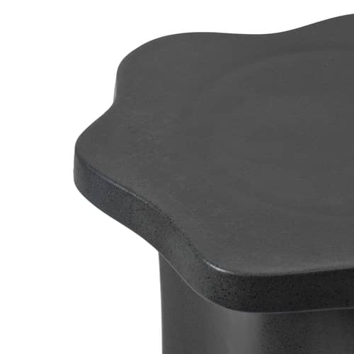 Table d\'appoint Sonja céramique noir / 42,5 x 46,5 x H 36 cm - BROSTE COPENHAGEN - Noir mat - Grès émaillé