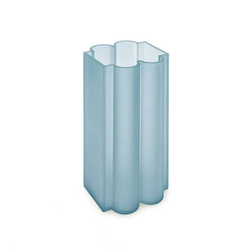 Vase Okra plastikmaterial blau / H 34 cm - Recycelt / Patricia Urquiola, 2023 - Kartell - Himmelblau - Recyceltes PMMA