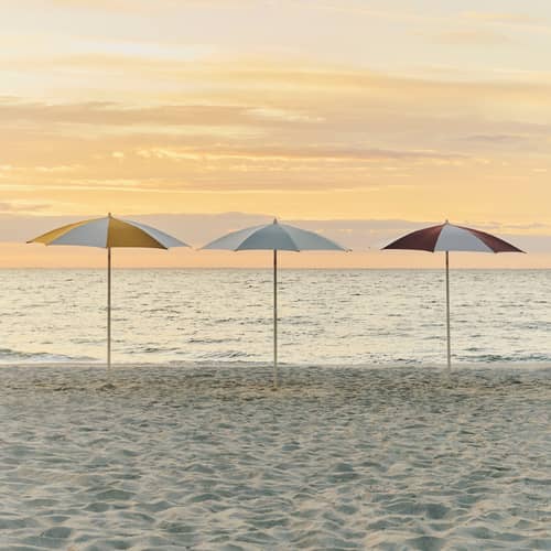 Terrazza - Octagon Parasol textile red / Ø 200 cm - Hay - Burgundy & Off white - Acrylic cloth, Aluminium, Polypropylene, Steel