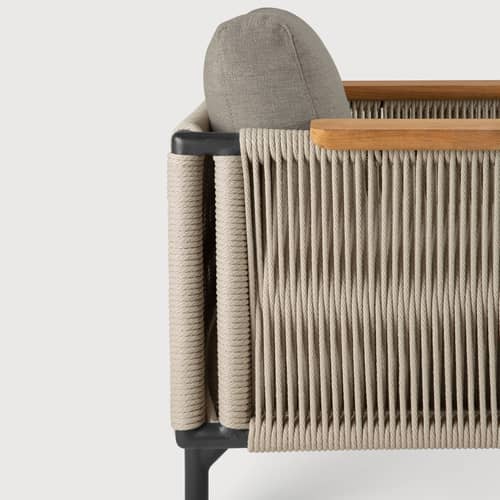 Poltrona imbottita Corbey tessuto grigio - Ethnicraft - Grigio limo - Alluminio, Corda, Espanso, Teck, Tessuto