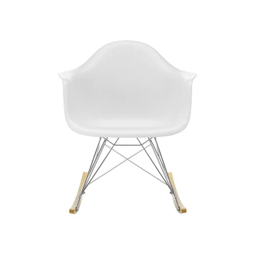 RE RAR - Eames Plastic Armchair Rocking chair plastic material white / (1950) - Recycled - Vitra - Cotton white / Base, legs / Light wood - Chromed steel, Post-consumer recycled plastic, Solid maple