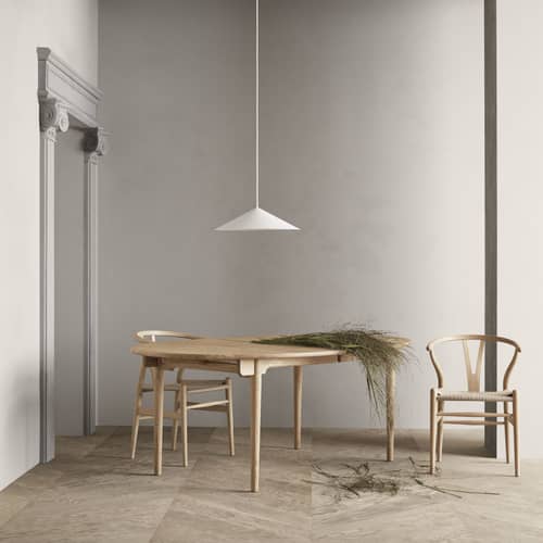 CH24 - Wishbone Chair Chair natural wood / Hans J. Wegner, 1950 - Paper cord - CARL HANSEN & SON - FSC oiled oak / Natural cord - FSC oiled solid oak, Paper cord