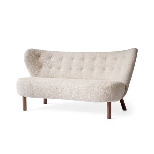 Canapé droit Little Petra VB2 (1938) tissu beige / L 150 cm - Tissu bouclé - &tradition - Beige (tissu bouclé) / Noyer - Mousse CMHR, Noyer massif, Tissu bouclé