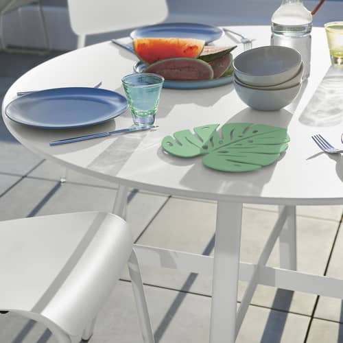 Table ronde So’O / Ø 117 cm - 6 personnes - Fermob - Blanc coton - Acier