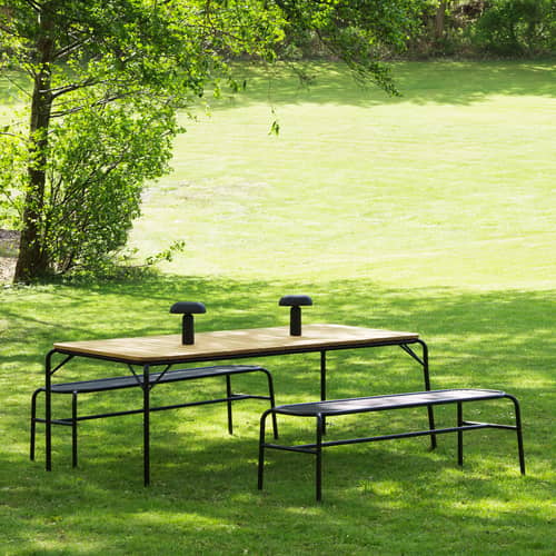 Vig Wood Rectangular table natural wood / 90 x 200 cm - Normann Copenhagen - Black / Wood - Oiled robinia wood, Powder coated steel