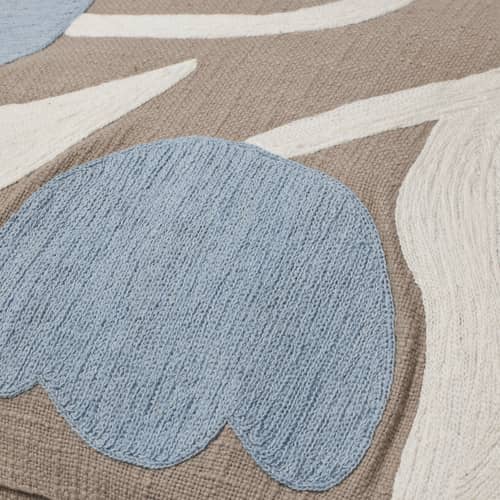 Housse de coussin Dora beige / 50 x 50 cm - Brodé - BROSTE COPENHAGEN - Taupe chaud & bleu clair - Coton
