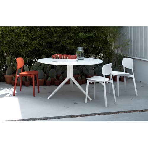 Oops I did it again Round table plastic material white Ø 120 cm - Kristalia - White / White legs - Lacquered aluminium, Stratified