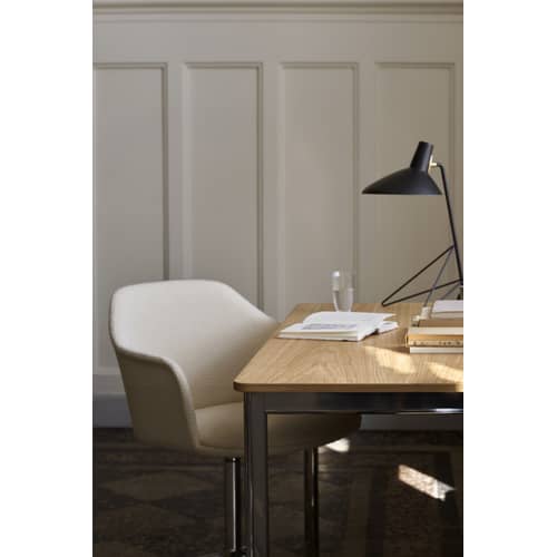 Table rectangulaire Drip HW58 bois naturel / 140 x 80 cm - Contreplaqué - &tradition - Chêne / Noir - Aluminium peint, MDF plaqué chêne