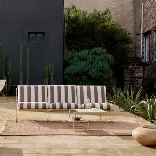 Tavolino Level metallo beige / 79 x 60 x H 40 cm - Ferm Living - Cachemire Beige - Acciaio verniciato a polvere