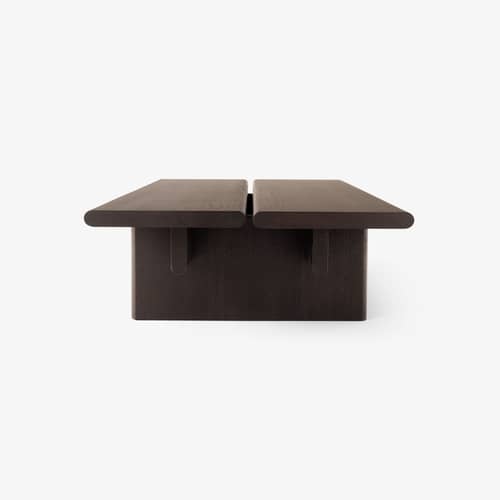Ita OS3 Coffee table wood brown / 110 x 60 x H 25 cm - &tradition - Dark stained oak - Oak veneer MDF