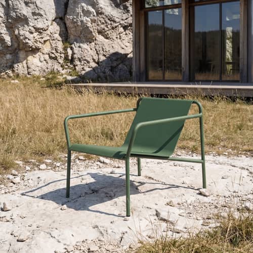 Fauteuil bas Panorama métal vert - TIPTOE - Vert Forêt - Acier thermolaqué