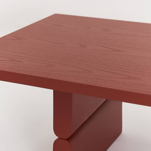 Noon Coffee table wood red / 118 x 58 cm - NOBODINOZ - Brick red - Solid Rubberwood, Tinted ash veneer