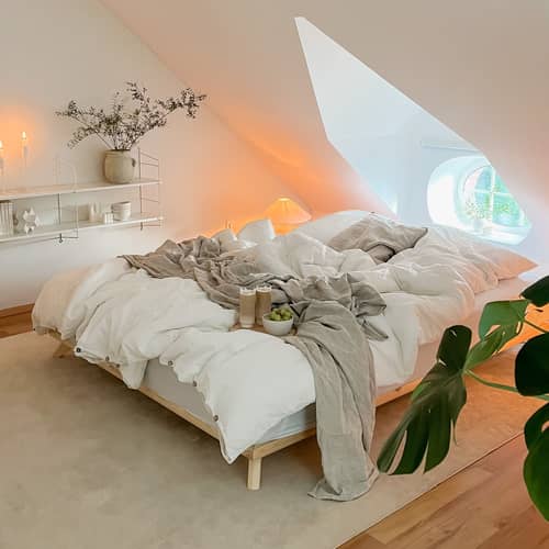 Lit double Senza / Pour matelas 180 x 200 cm - KARUP DESIGN - Pour matelas 180 x 200 cm - Pin massif certifié FSC