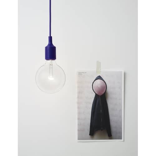 Suspension E27 plastique gris / Silicone - Ampoule incluse - Muuto - Gris clair - Silicone