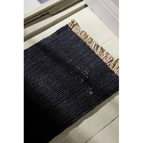 Tapis Block Mat  noir / 50 x 80 cm - Jute & bouteilles plastique recyclées - Ferm Living - Noir -  PET recyclé, Jute