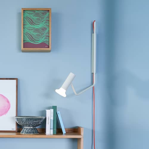 Applique avec prise Wally métal beige / H 58 cm - Orientable - HÜBSCH - Sable - Fer laqué, Verre