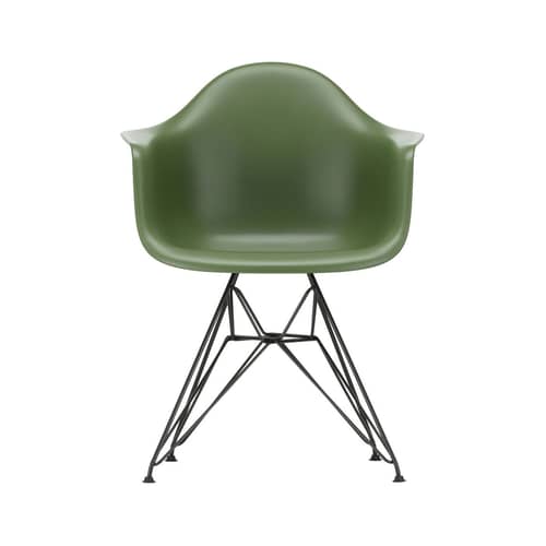 Poltrona RE DAR - Eames Plastic Armchair materiale plastico verde / (1950) - Gambe nere / Riciclata - Vitra - Verde bosco / Gambe nere - Acciaio laccato, Plastica riciclata post-consumo