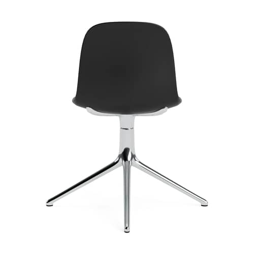 Drehstuhl Form 4L plastikmaterial schwarz - Normann Copenhagen - Schwarz / Alu-Fuß - poliertes Aluminium, Polypropylen