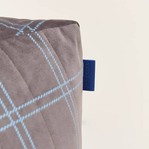 Poltrona bambini Chelsea tessuto grigio / Pouf - Eco-velours - NOBODINOZ - Grigio e blu / Griglia grande - Polistirolo espanso, Velluto eco
