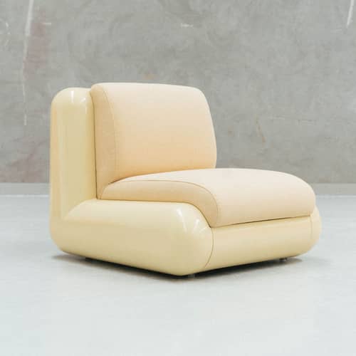Fauteuil rembourré T4 / Fibre de verre - UMA OBJECTS - Crème Soda - Fibre de verre, Mousse, Tissu