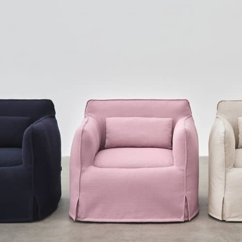 Poltrona imbottita Mimi tessuto rosa - Hay - Rosa (tessuto Vidar 633) - Legno, Schiuma di poliuretano, Tessuto