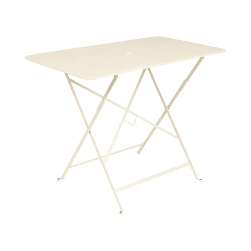 Table pliante Bistro métal beige / 97 x 57 cm - 4 personnes - Trou parasol - Fermob - Beige latte - Acier laqué