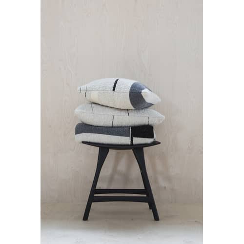 Tabouret Osso bois noir / H 45.5 cm - Ethnicraft - Noir - Chêne massif