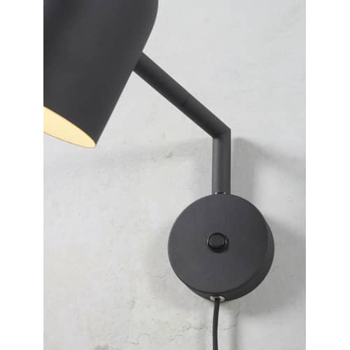 Applique con presa Marseille metallo nero / Luce da lettura orientabile - It\'s about Romi - Nero - Ferro