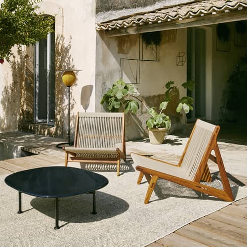 Satellite OUTDOOR Outdoor floor lamp metal yellow metal / Reissue 1953 - Gubi - Golden mustard - Stainless steel, Thermolacquered aluminium