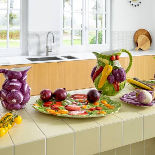 Legume Tomato Serving dish ceramic multicoloured / 37.5 x 27 m - & klevering - Tomato - Dolomite ceramic