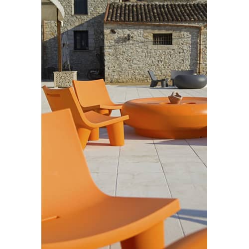 Fauteuil bas Low Lita plastique orange - Slide - Orange - Polyéthylène recyclable