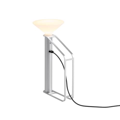 Lampe extérieur sans fil rechargeable Piton gris argent métal - Muuto - Aluminium - Aluminium, Plastique