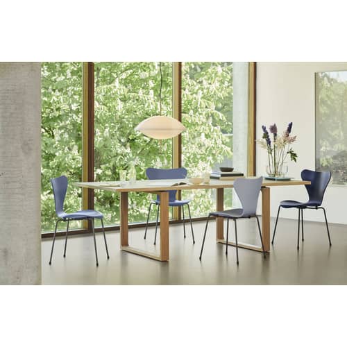 Chaise empilable Série 7 bois bleu / Frêne teinté - Arne Jacobsen, 1955 - Fritz Hansen - Bleu Lavande / Pieds chromés - Acier chromé, Contreplaqué de frêne teinté