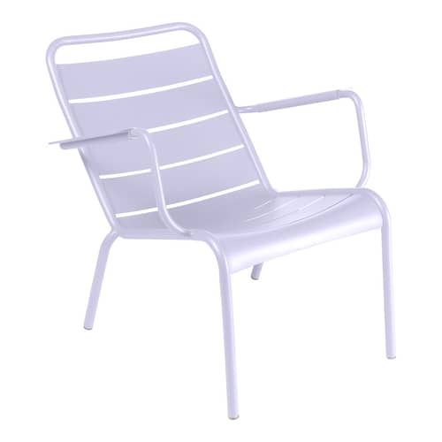 Fauteuil bas Luxembourg métal violet / Dossier incliné - Fermob - Guimauve - Aluminium laqué